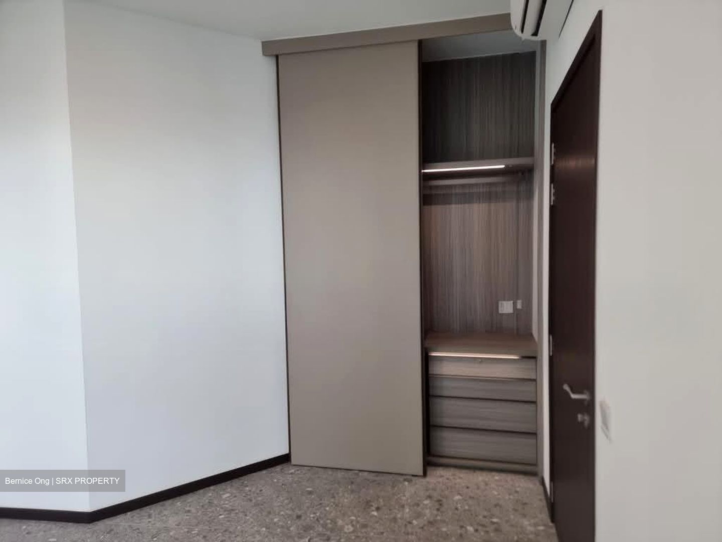 One Pearl Bank (D3), Apartment #563416481